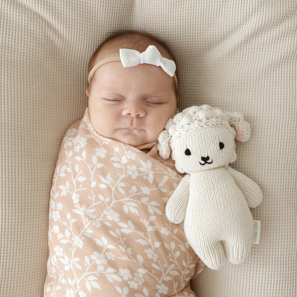 cuddle+kind Baby Lamb