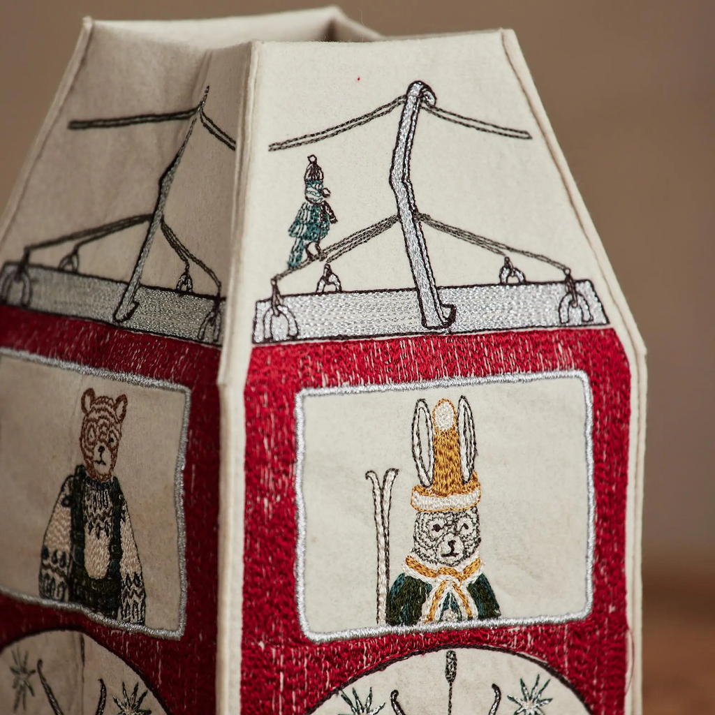 Coral & Tusk Gondola Embroidered Tissue Box Cover