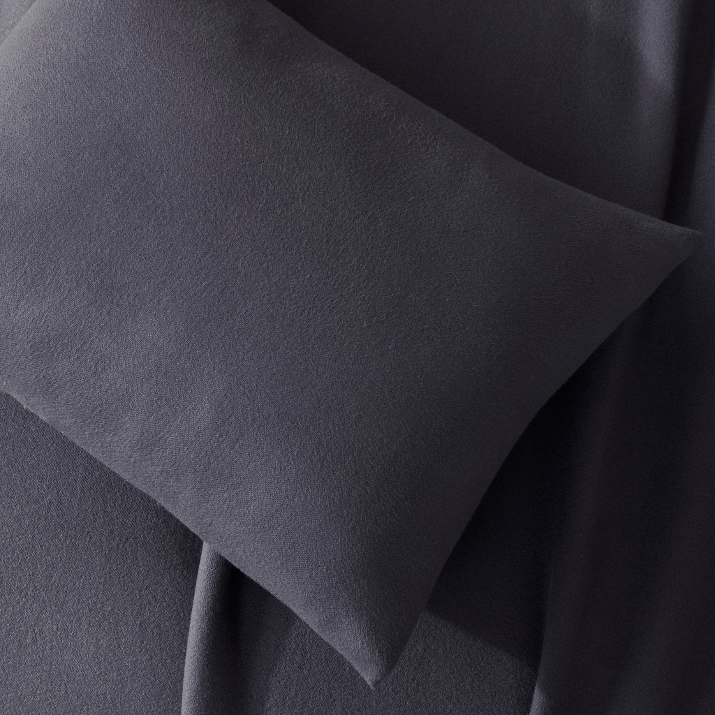 Dream Modal Blanket & Shams