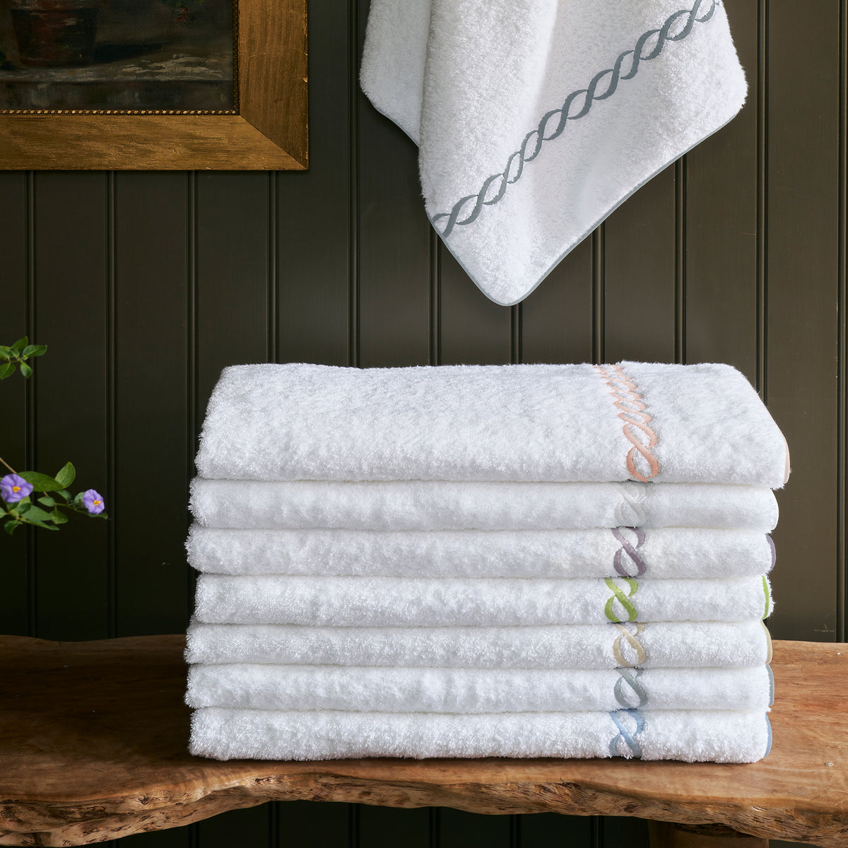 Matouk Classic Chain Embroidered Bath Sheet – The Picket Fence