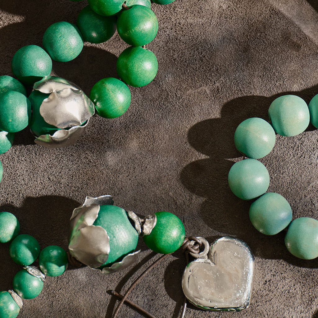 Jan Barboglio Amor Verde Beads