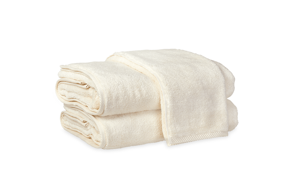 Matouk Milagro Towel in Ivory