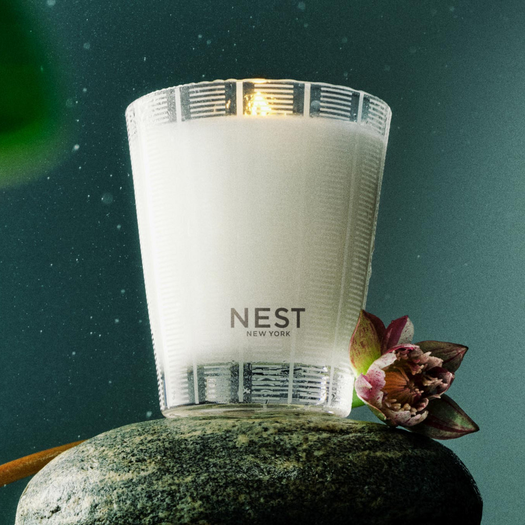 Nest New York Forest Rain Classic Candle