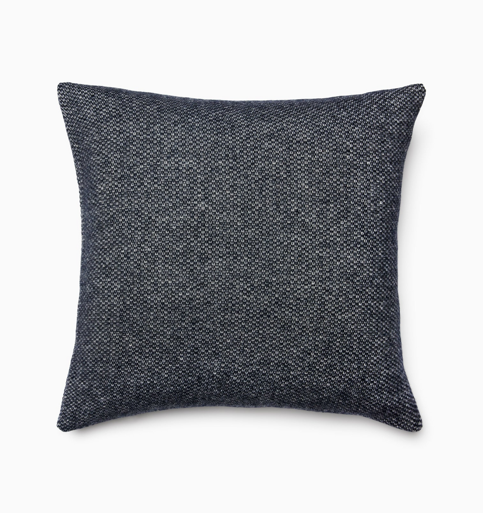 Cervino Throw & Decorative Pillow