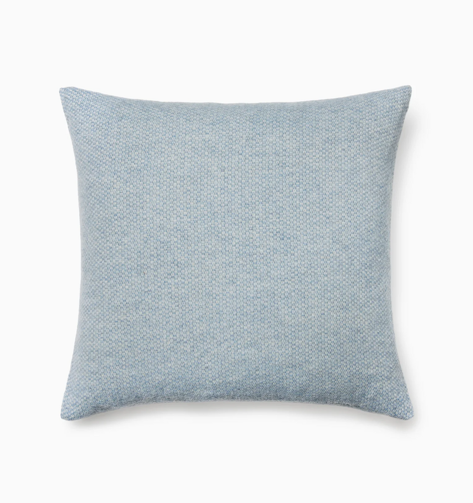Cervino Throw & Decorative Pillow
