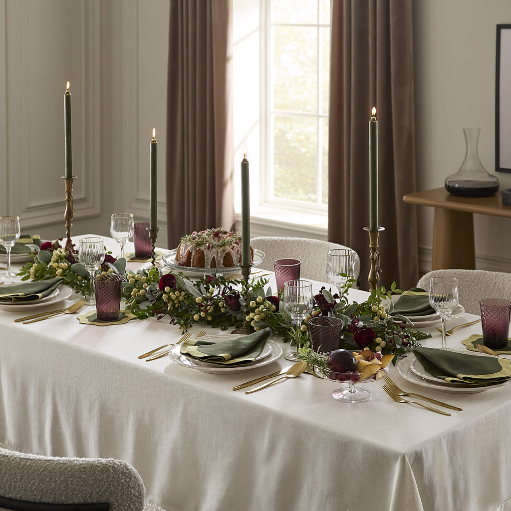 SFERRA Ondulato Dinner or Cocktail Linen Napkin Set in Forest/Celadon Green