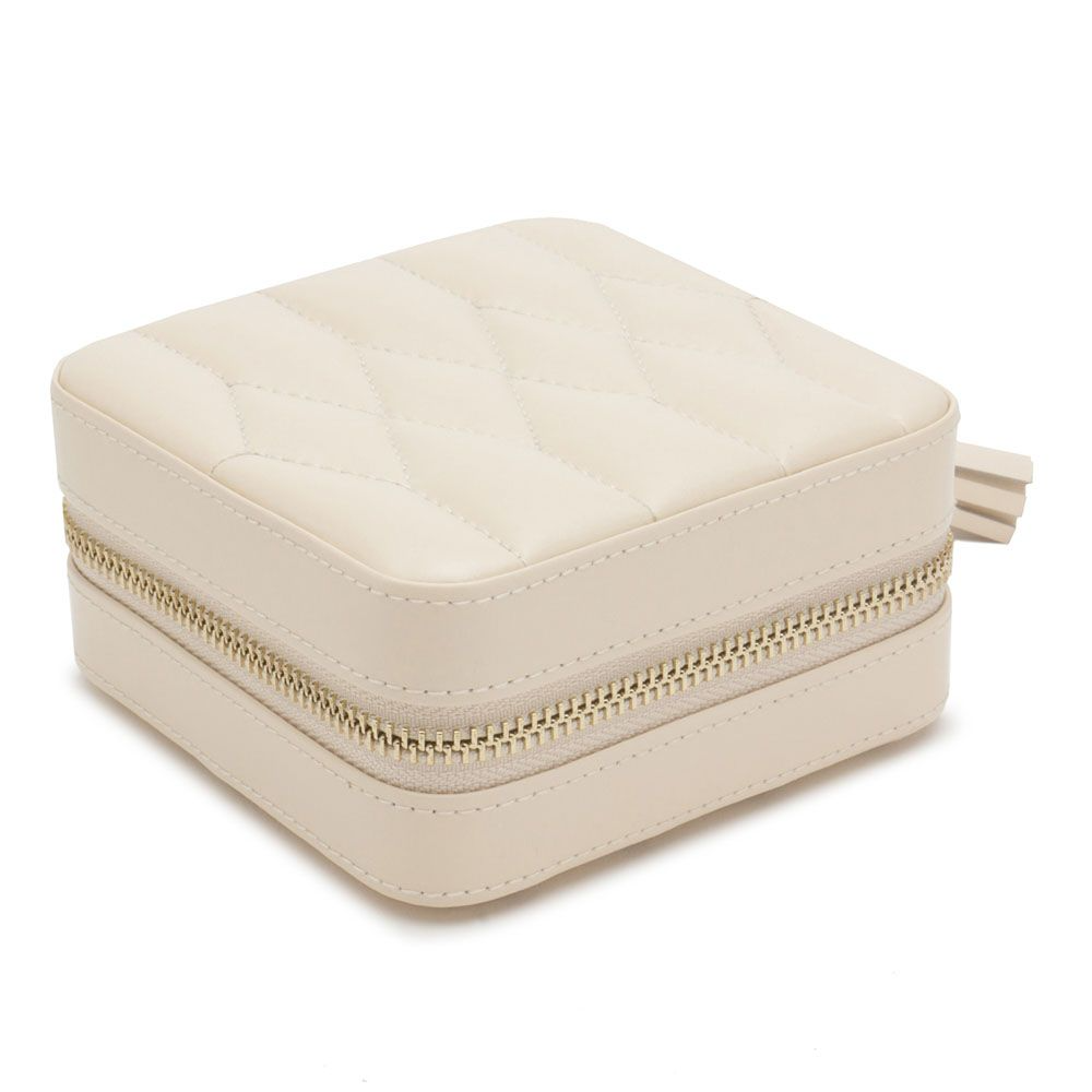 Wolf 1834 Caroline Zip Jewelry Travel Case in Quilted Ivory