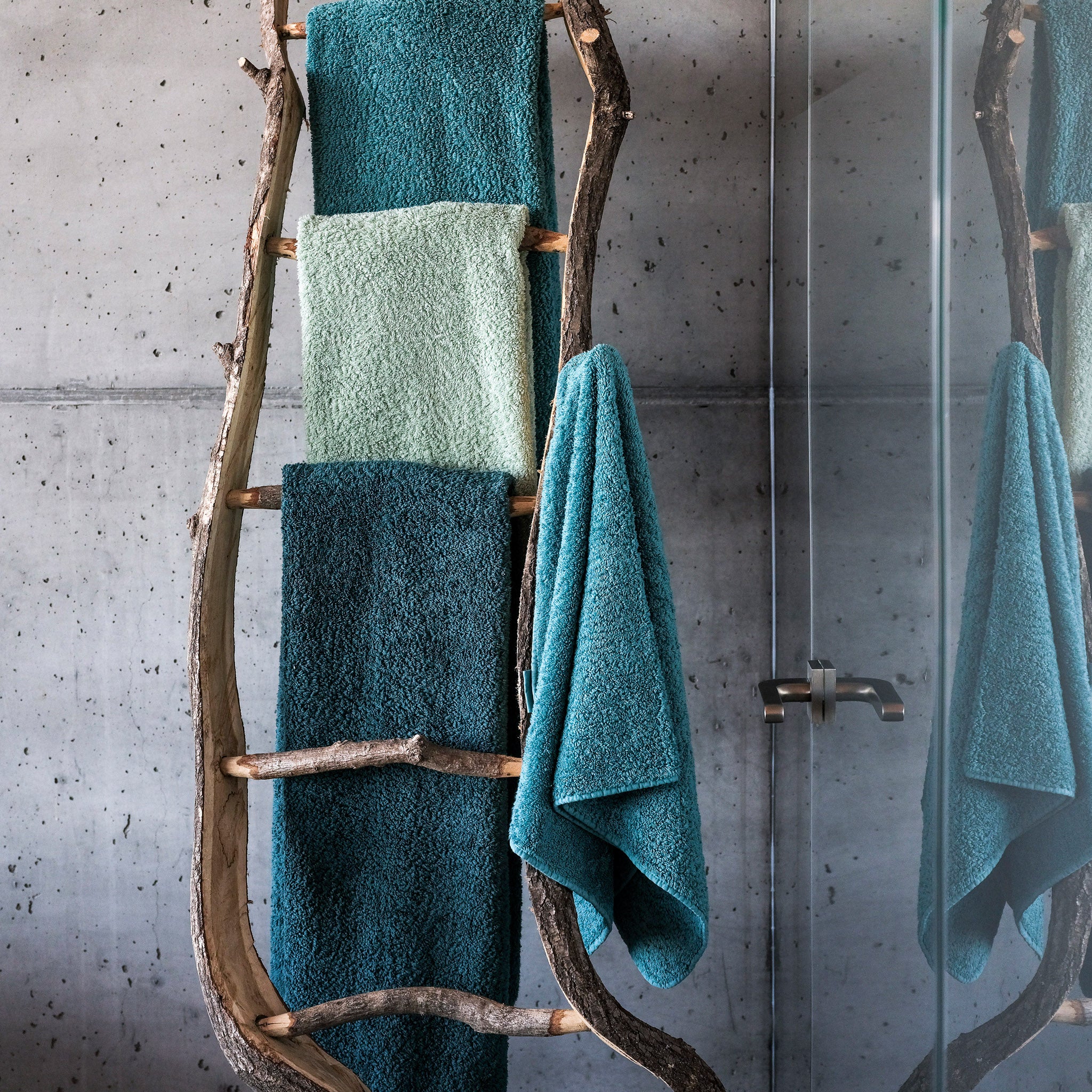 Abyss and Habidecor Super Pile Bath Towels – The Picket Fence