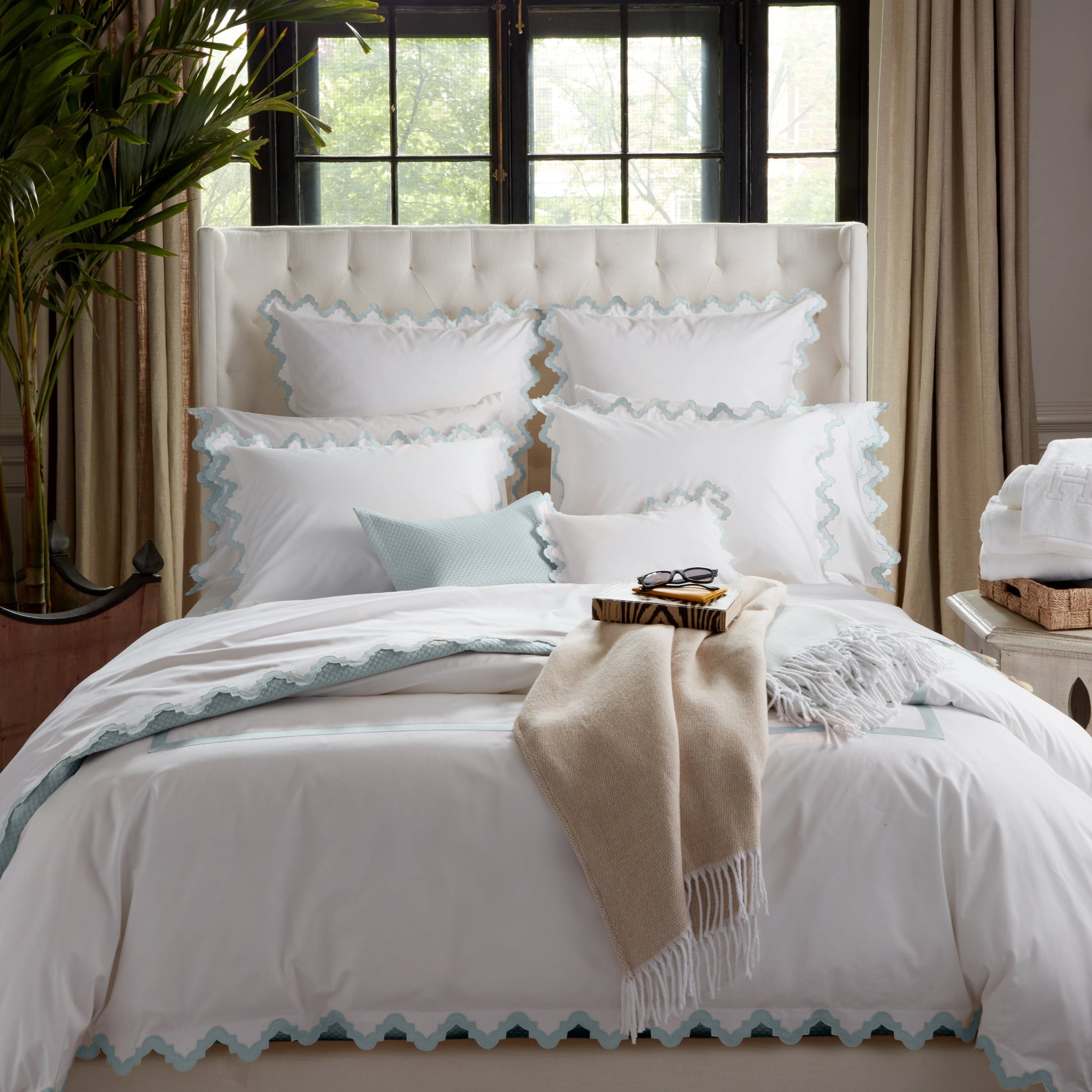 Matouk Aziza Egyptian Cotton Sheets, Duvet Cover + Shams – The