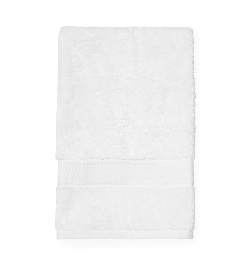 Amira Bath Towels + Tub Mat
