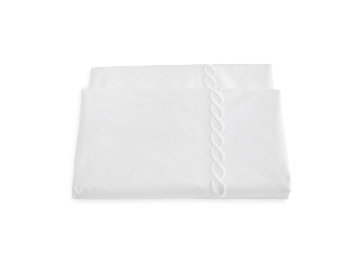 https://www.thepicketfence.com/cdn/shop/products/classicchain_duvet_white_secondary_1_1024x1024.png?v=1604724327