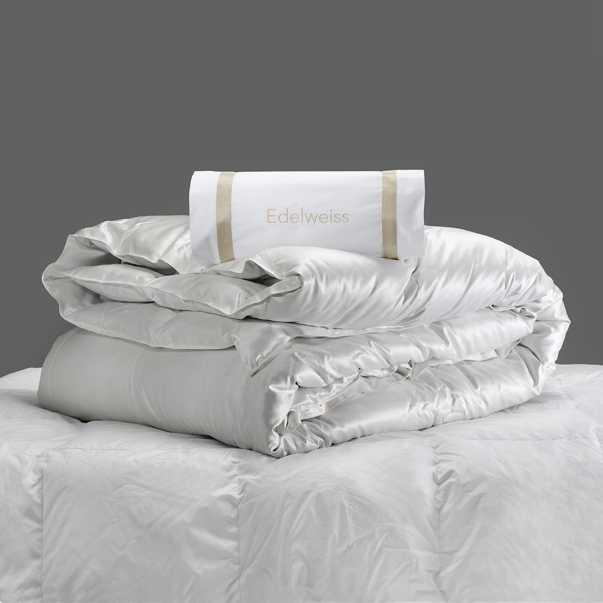 https://www.thepicketfence.com/cdn/shop/products/edelweiss_down_comforter_4.jpg?v=1663615777