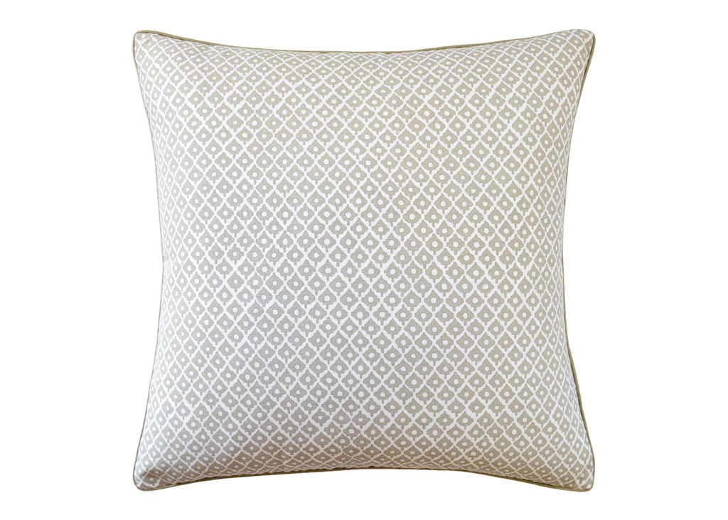 Petit Arbre Decorative Pillow - Flax
