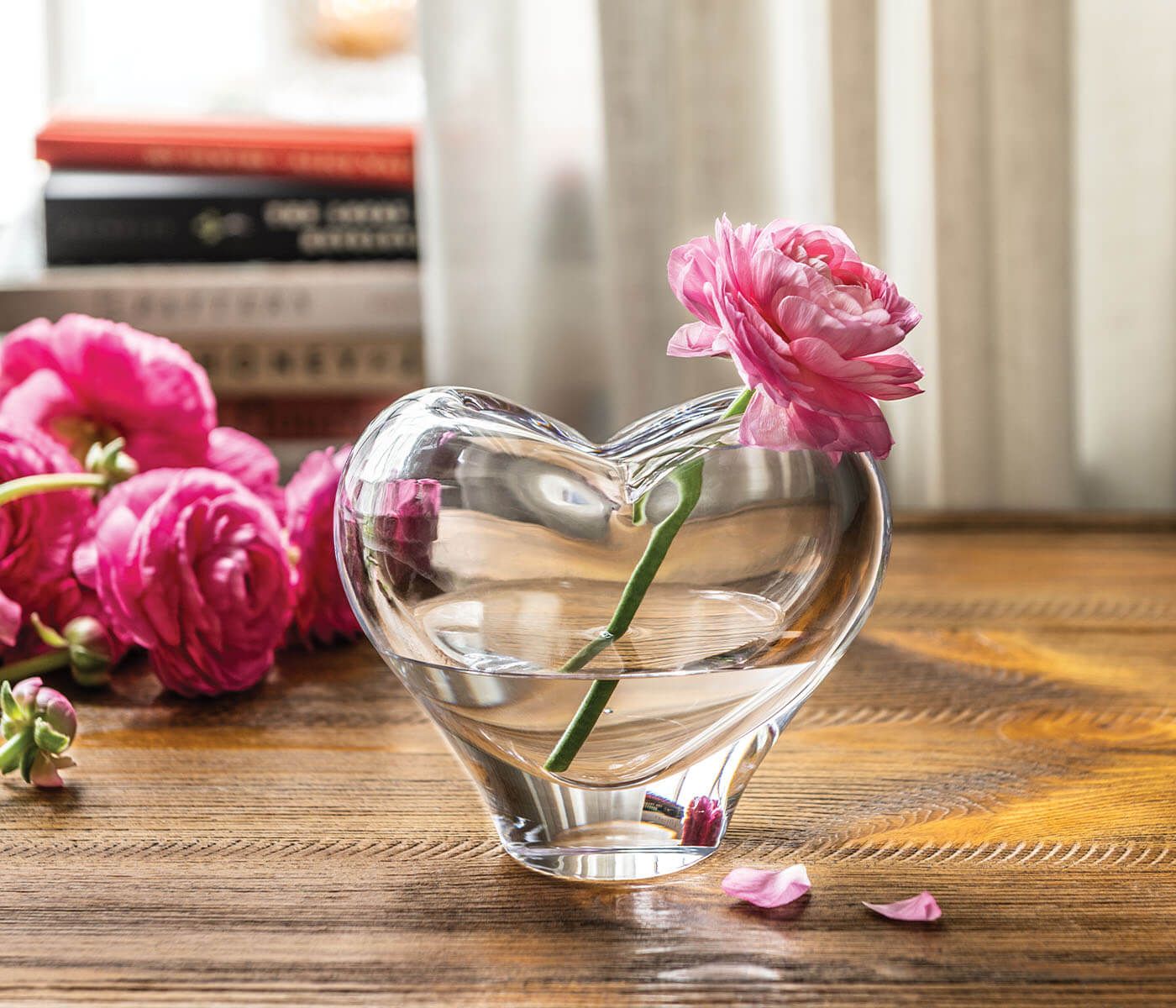 Simon Pearce Romance Vase – The Picket Fence