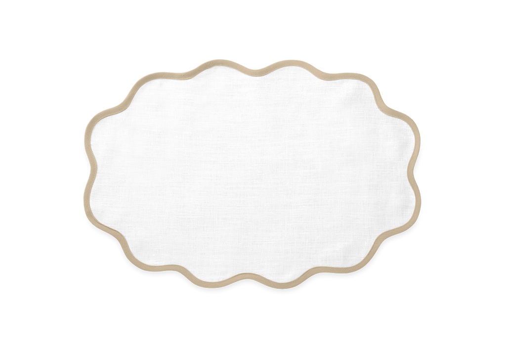 Scallop Edge Placemat - Set of 4