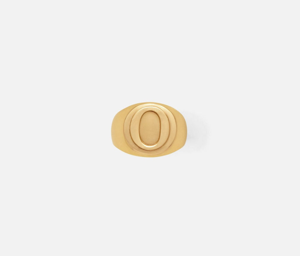 Clark Signet Napkin Ring in Gold